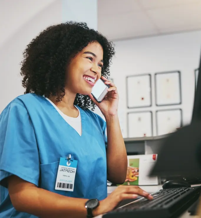 une employée de Permanence téléphonique